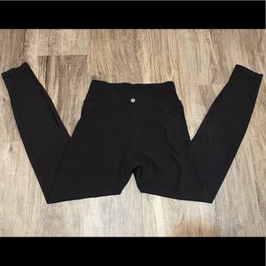 RARE NWOT Lululemon pushing limits sz 6